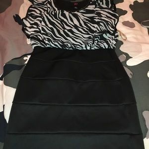 Girl Dress, Size 10 Girls.